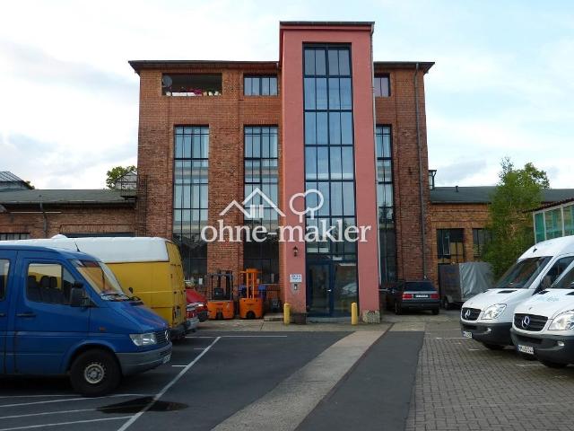 Außergewöhnliche Loft Wohnung in einem Gewerbepark im Industrie Style