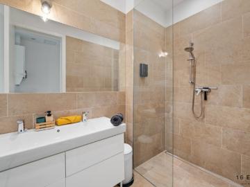 Außergewöhnliche Maisonette mit Terrasse & Wellness in ruhiger Innenhoflage – 1080 Wien, Lerchenfelder Straße