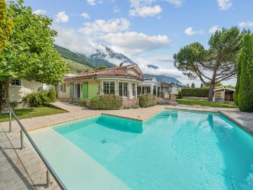 Aussergewöhnliche provenzalische Villa mit Pool in Fully