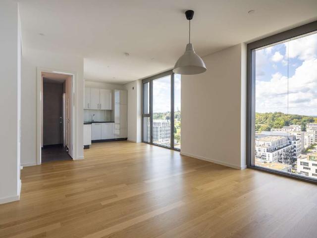 Außergewöhnlicher Ausblick: 2 Zimmer Wohnung im höchsten Wohnhaus Stuttgarts