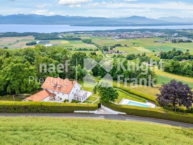 Außergewöhnliches Anwesen mit Seeblick