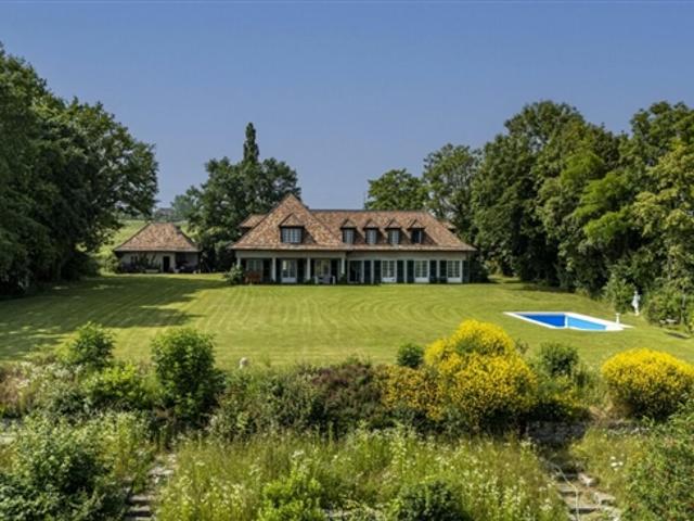 Außergewöhnliches Anwesen mit Seeblick in Etoy