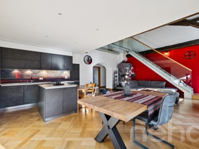 AUSSERGEWÖHNLICHES DUPLEX IM HERZEN VON MARTIGNY