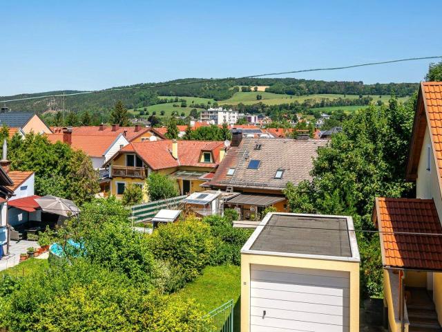 außergewöhnliches Einfamilienhaus mit Geschichte im Herzen von Berndorf