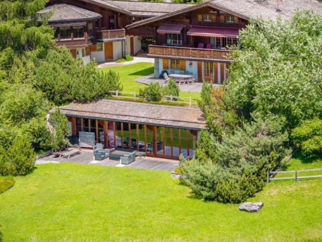 Aussergewöhnliches Familienchalet