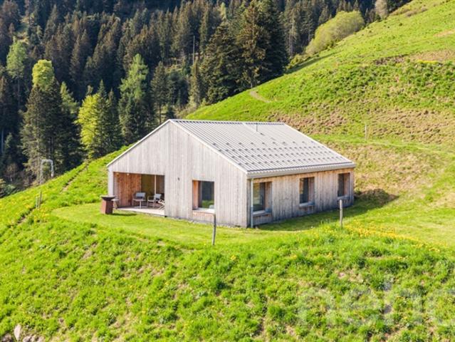 Außergewöhnliches Panorama – Architektenchalet mitten in der Natur