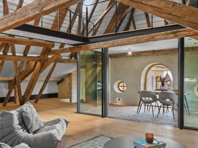 Außergewöhnliches Penthouse mit atemberaubendem Blick auf den Genfersee