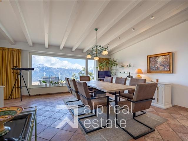 Aussergewöhnliches Penthouse mit atemberaubendem Blick auf die Alpen