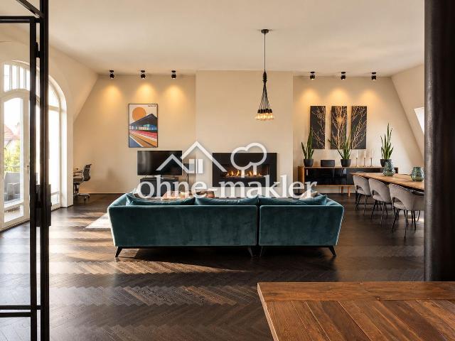 Außergewöhnliches Penthouse in Berlin Friedenau: Architektur & Großzügigkeit auf 2 Ebenen