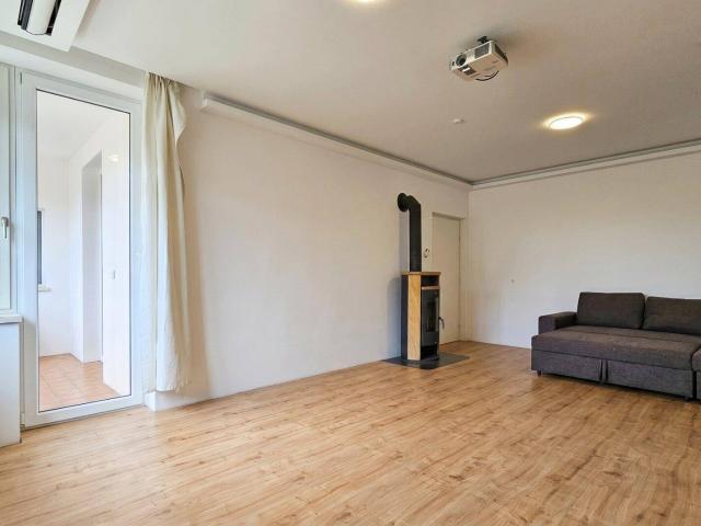 Außergewöhnliches Preis Leistungs Verhältnis | Kernsanierte 4 Zi Wohnung | Sofort beziehbar