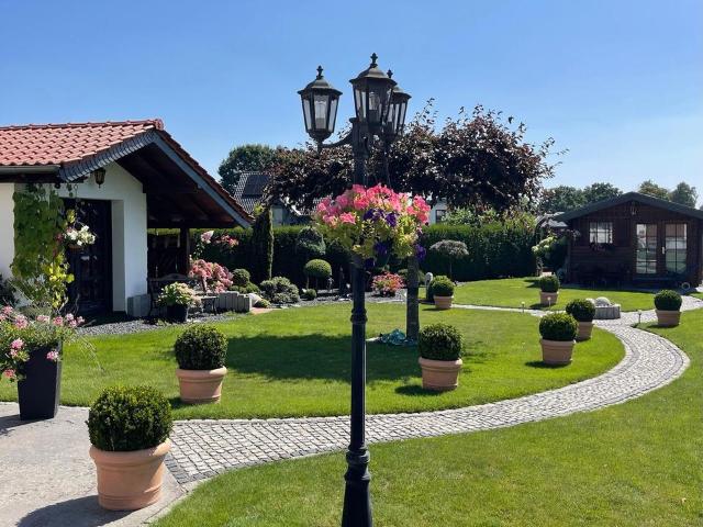 Außergewöhnliches Wohnkonzept mit XXL Ausbaureserve & Parkgarten
