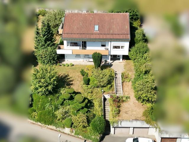 Aussichtslage für Sie als große Familie mit Garage! Oder Eigennutz und Vermietung