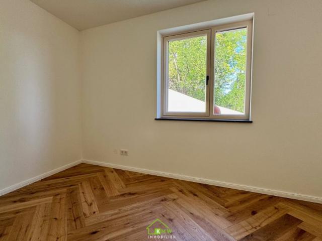 Weingartenblick Top 3: Familienhit 4 Zimmer Eigentumswohnung mit Terrasse und Garten
