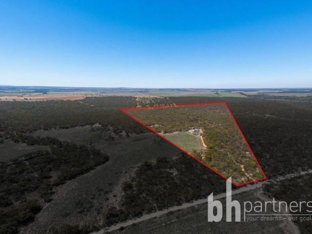 Aussie Bush Block 90 Acres