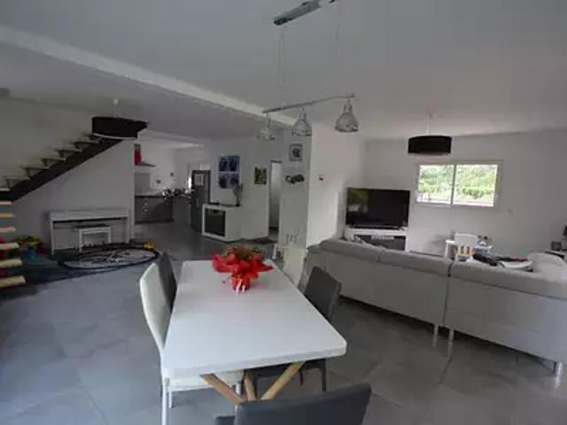 Cornebarrieu 31700 Location maison 4 pièces t4