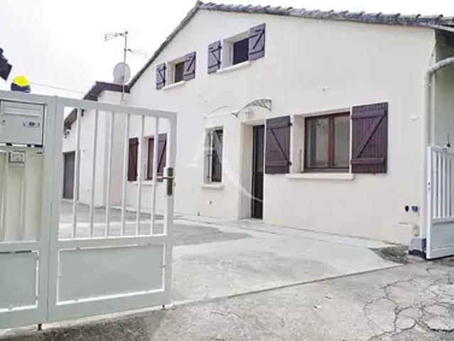 Aussonne 31840 Location maison 4 pièces t4 au dernier étage jardin