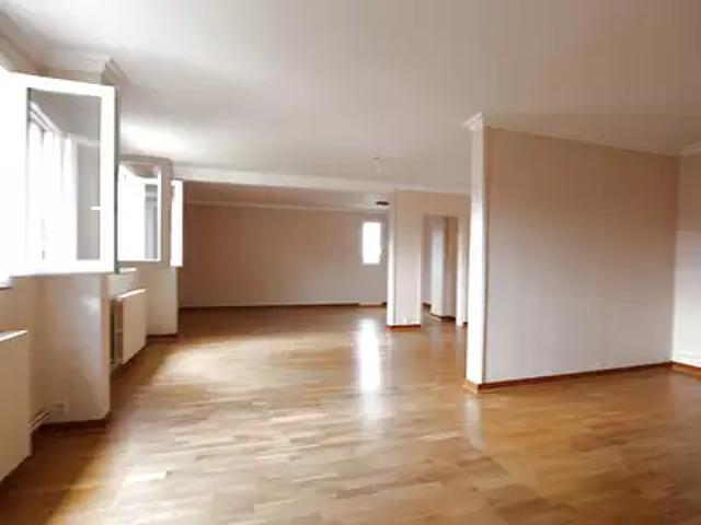Autun 71400 Achat / Vente appartement 6 pièces t6 au dernier étage