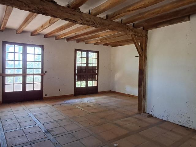 AUTERIVE 32 villa en cours de réalisation de 112 m², 4 pièces + sous sol terrain de 6231 m²