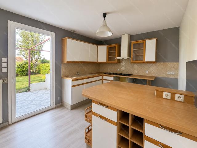 AUTERIVE – MAISON DE PLAIN PIED 110 m² – 4 CHAMBRES – GARAGE – TERRAIN 858 m²