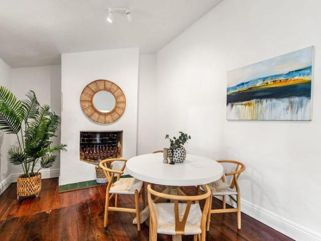Authentic 1880s Limestone Cottage | 3 Bed, 1 Bath | Quiet Russell Street, Fremantle