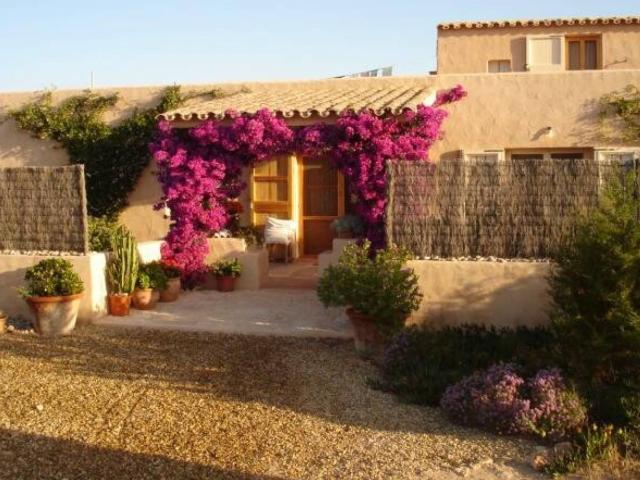 Authentic Countryside Finca in Cap de Barbaria