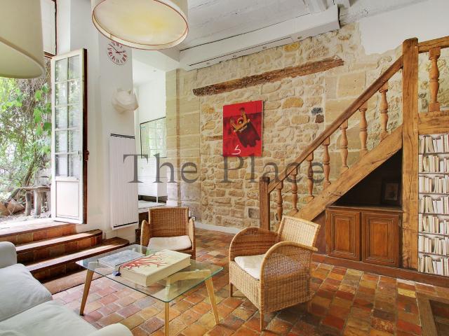 Authentic Duplex Loft in the Heart of Le Marais
