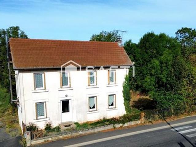 Authenticité, volumes et beau terrain: votre maison familiale à Teilhet ! Axe St Eloy les mines 9 kms St Gervais d'Auvergne 8 kms