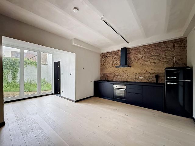 Authentiek 1 slaapkamer appartement te huur Antwerpen Zuid