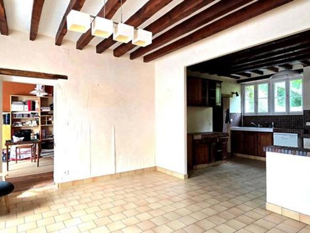 Authentique corps de ferme avec immense potentiel 250 m² habitables et vastes dépendances