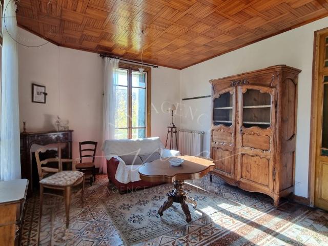 Authentique maison de famille baignée de lumière Charme et v. 129m² Caux