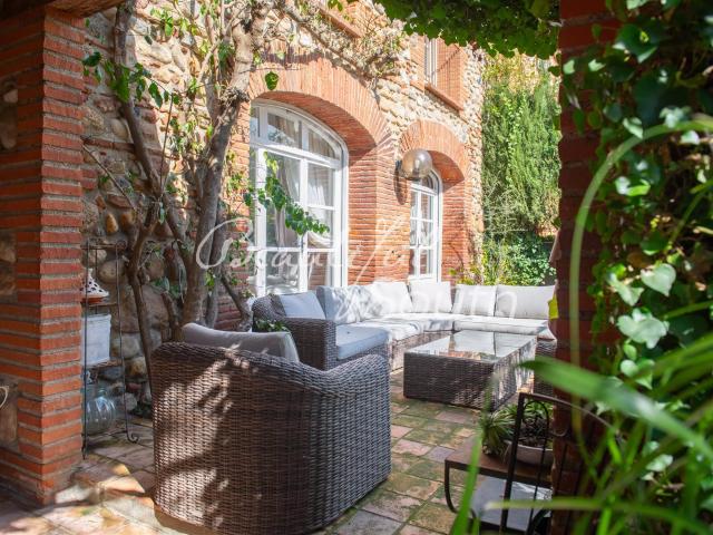 Authentique Mas 240m², 5min De Perpignan 239m² Perpignan