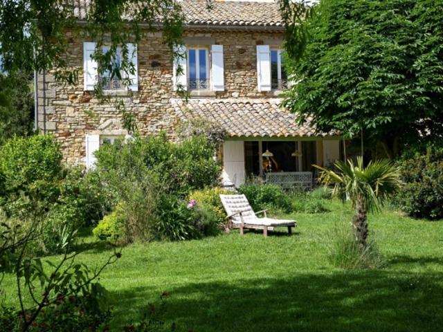 SOUS OFFRE Authentique Mas au coeur de l'Uzège