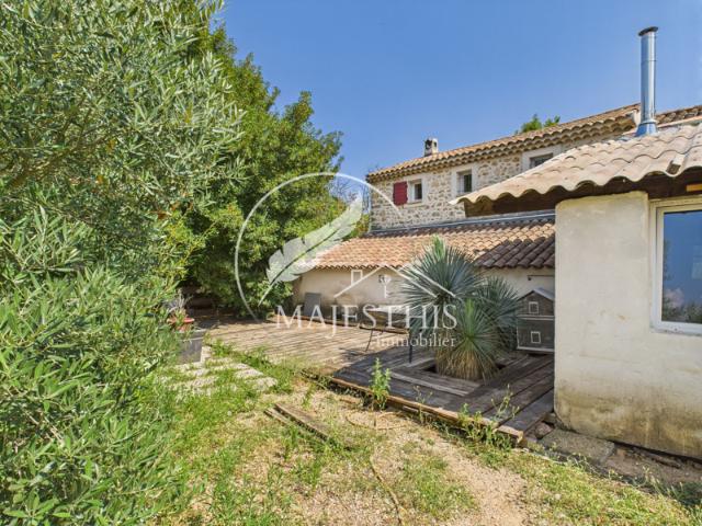 AUTHENTIQUE MOULIN RENOVE DANS UN CADRE NATUREL A NEOULES 8