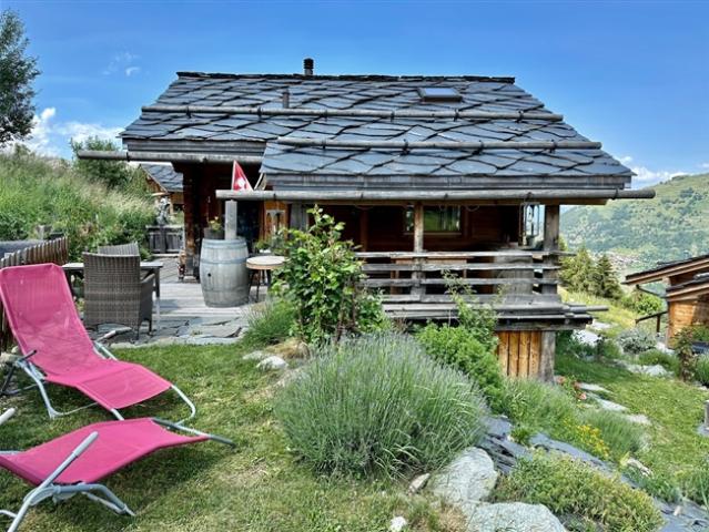 Authentisches Chalet zur Wochen oder Saisonmiete ein Traum in den Bergen