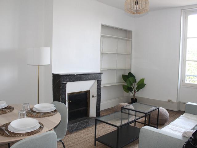 auxerre, proche quai, appartement f3 meublé