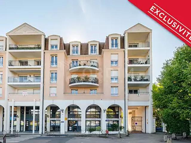 Auxerre 89000 Achat / Vente appartement 3 pièces t3 au dernier étage terrasse