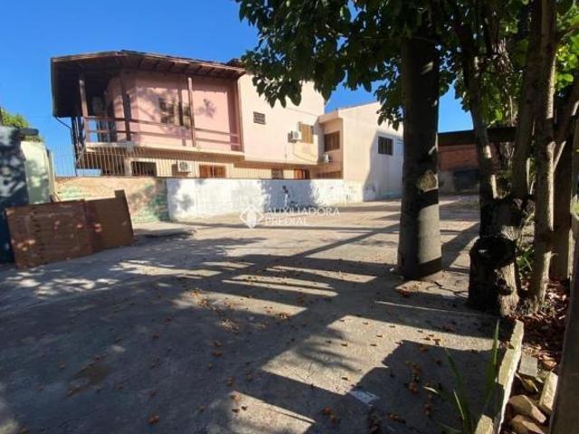 Auxiliadora Predial vende: excelente terreno com 270² de área 10x27, no bairro: Centro