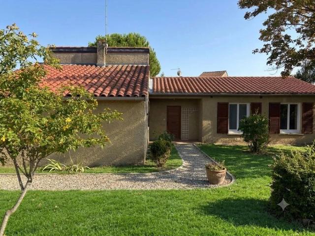 AUZIELLE Maison T4 À Vendre