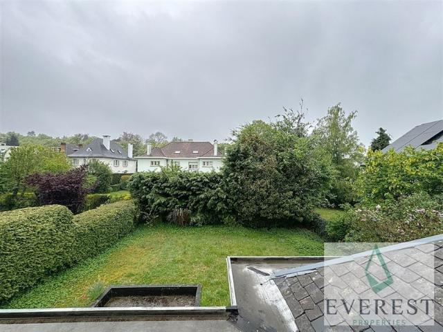 Av Tervuren! VILLA 4 FACADES 5 CHAMBRES SEMI MEUBLE +JARDIN+GARAGE