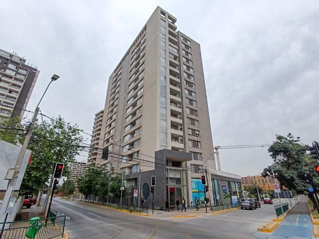 Av. Vicuña Mackenna 1 Est [804 1]