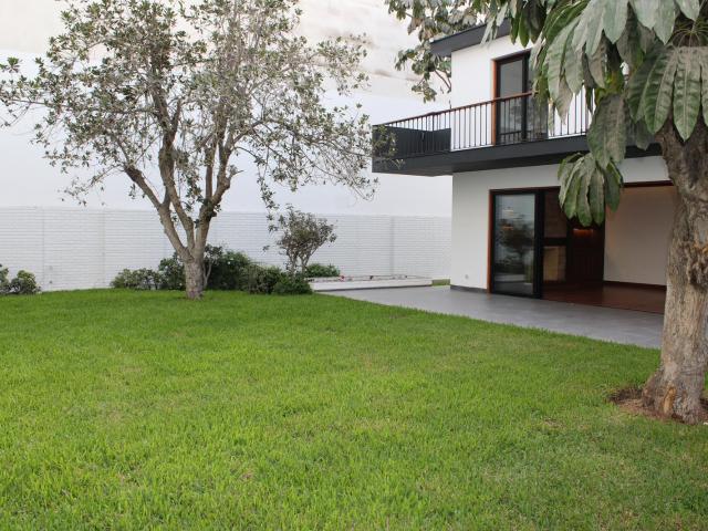 Av. del sur 2xx Casa remodelada en alquiler chacarilla del estanque surco, 5 dormitori 4 cocheras