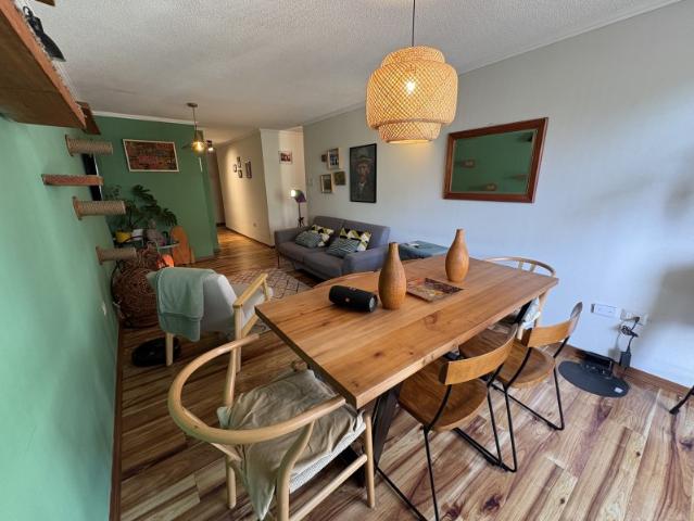 AV FRANCIA 985