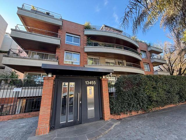 Av. Libertador al 13400, Argentina