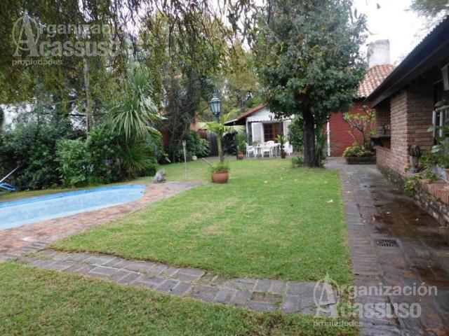 Av.Libertador 2791 Punta Chica