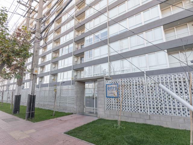 Av. Lo Espejo 01173 [1512 3]