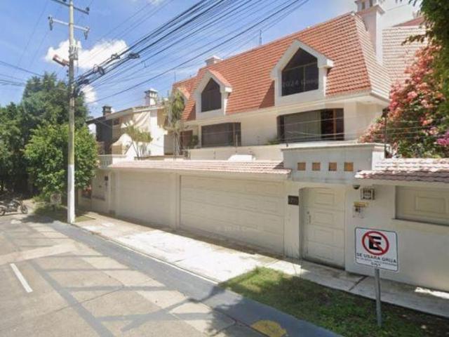 AV. NACIONES UNIDAS 6755, LOMA REAL C.P 45129 ZAPOPAN, JAL. N330