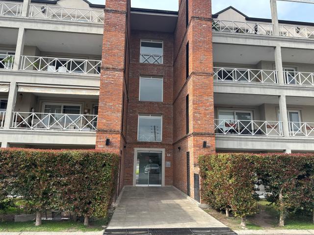 Av Patricias Argentinas 1100 | KCP1485