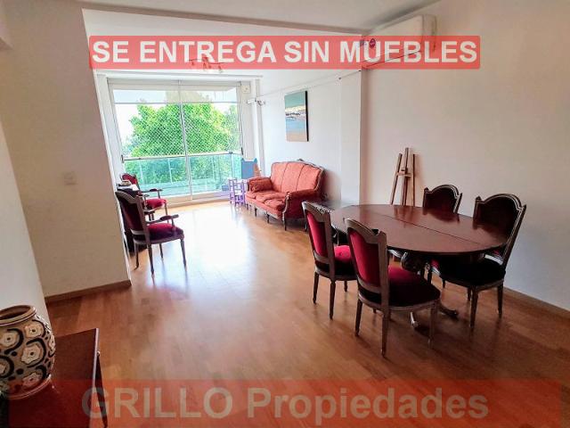 Av san martín 5192. departamento cuatro ambie