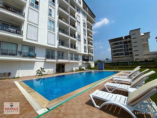 AVM'YE VE HAVALİMANINA YAKIN HAVUZLU SİTEDE FERAH 1+1 KIRALIK