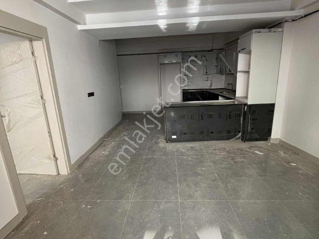 Avm Dibinde Kiralık 1+1 Lüks